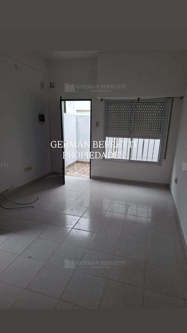 Foto de Departamento en Alquiler en Lanús Este, Lanús, G.B.A. Zona Sur, imagen 2