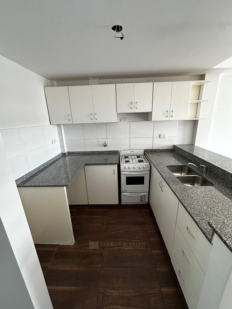 Foto de Departamento en Alquiler en Lanús Oeste, Lanús, G.B.A. Zona Sur, imagen 2
