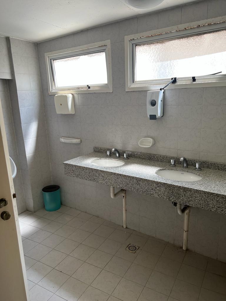 Venta Excelente Edificio en Block! Habilitado Como Residencia Estudiantil Hotel 4
