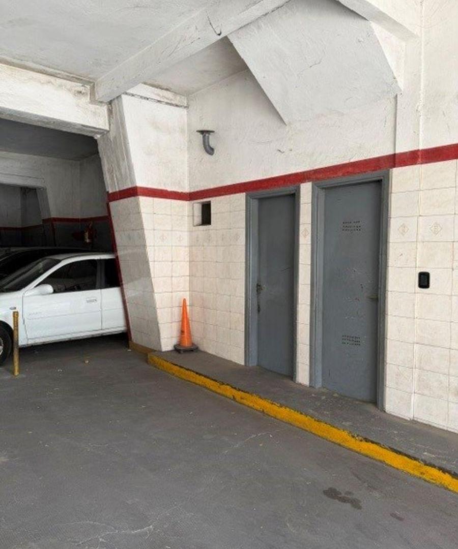 Foto de Garage en Venta en Camarones 2038/48 Villa Gral. Mitre, imagen 3