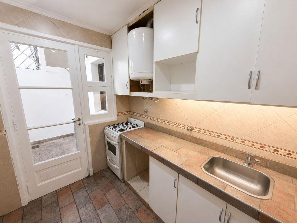 Foto de Departamento con patio - Acassuso, imagen 4