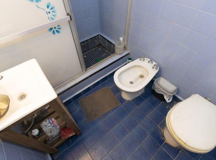 CASA CON LOTE PROPIO EN VERSALLES 5