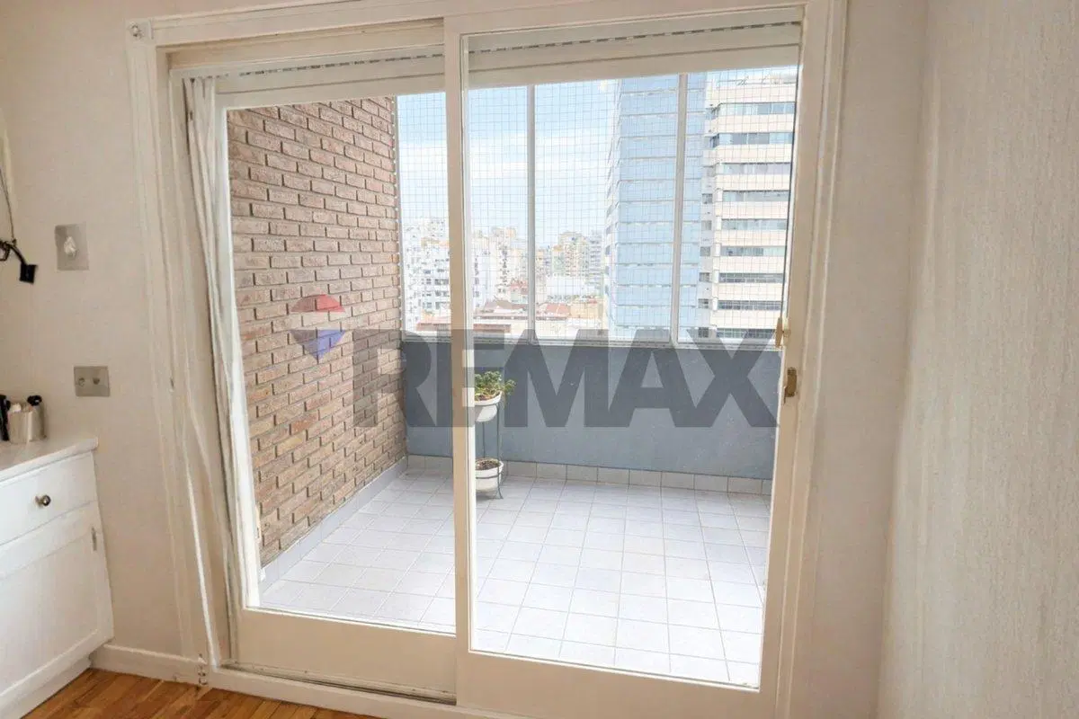 ALQUILER DEPARTAMENTO 3 AMBIENTES COCHERA 4