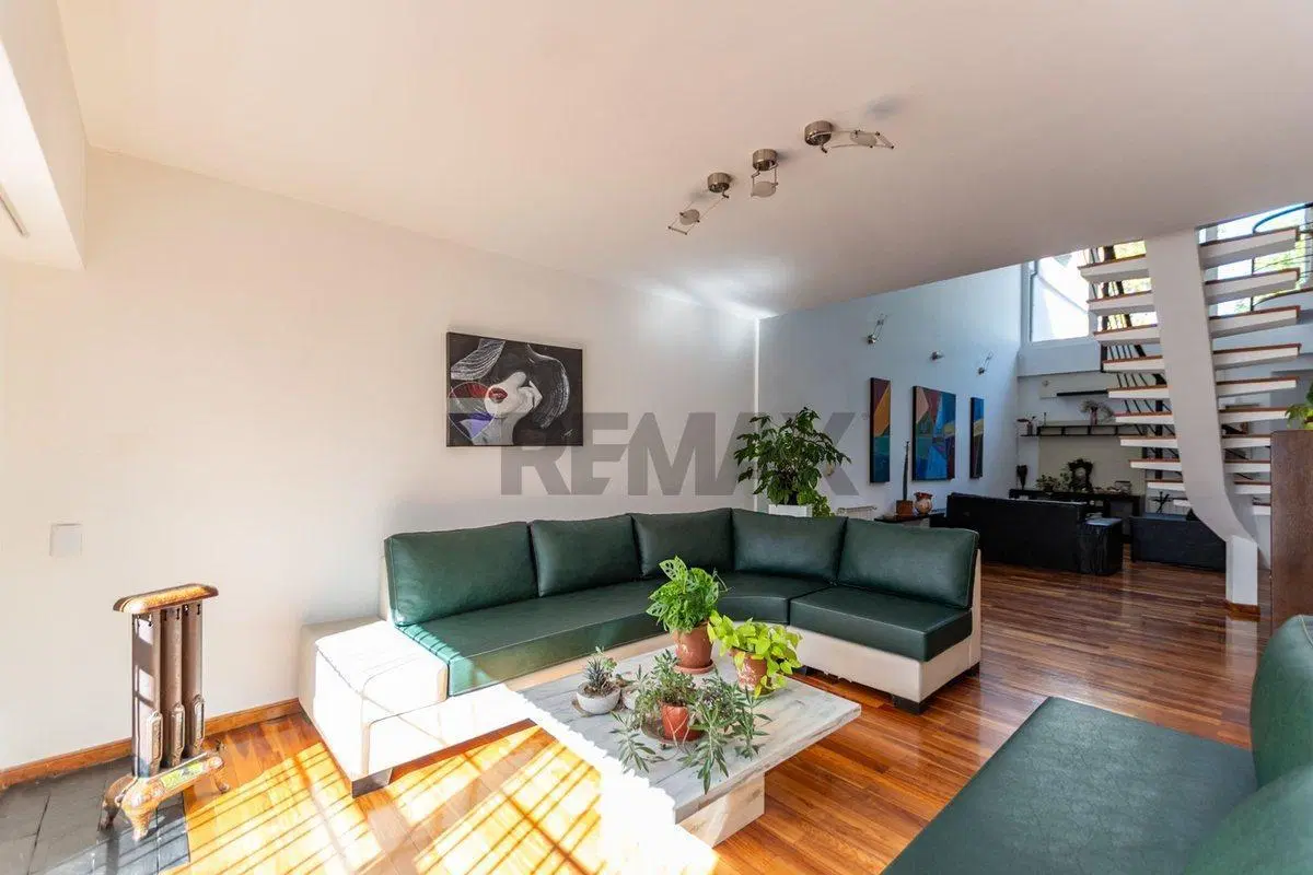 CASA 5 AMB EN LOTE PROPIO DE 8,8 x 57 VILLA DEVOTO 3