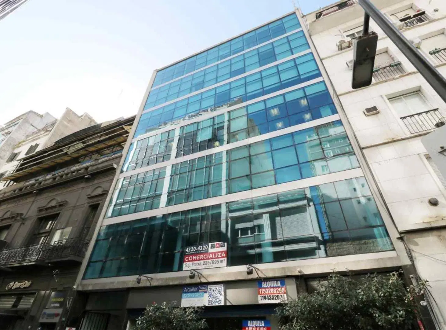 Venta Oficina + 2 cocheras en microcentro 2