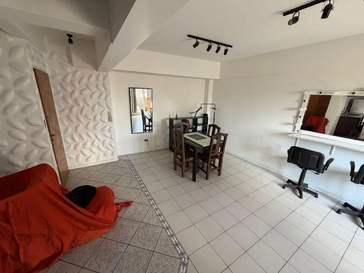 DEPTO DUPLEX 3 AMB. FTE.  PARQUE PATRICIOS 5