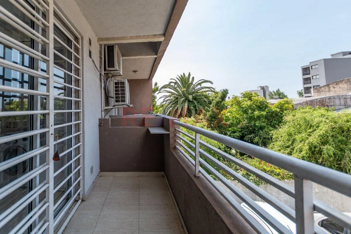 VENTA DPTO DE 2 AMBIENTES EN LANUS!! 4