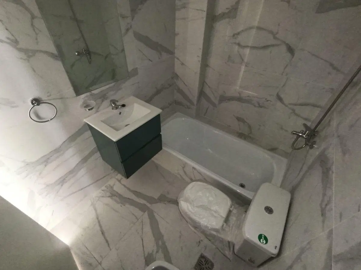 VENTA Depto a estrenar 2 ambientes FLORESTA 4