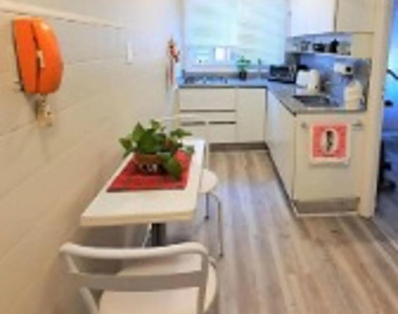 VENTA DEPTO. 4 AMB. CON DEPENDENCIA/ ALMAGRO 5