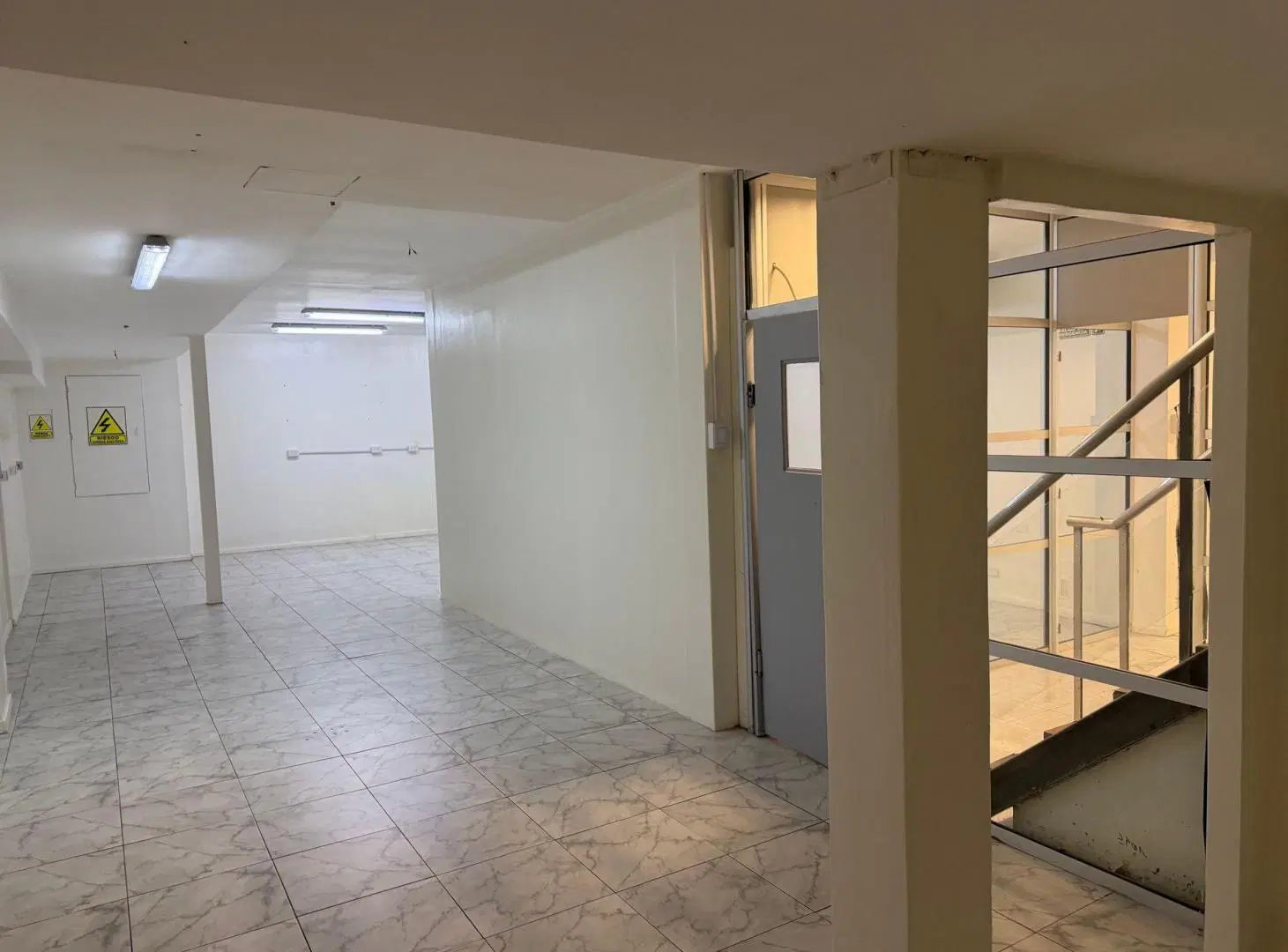 Alquiler Local c/ Subsuelo /Oficinas Apto T. Rubro 5