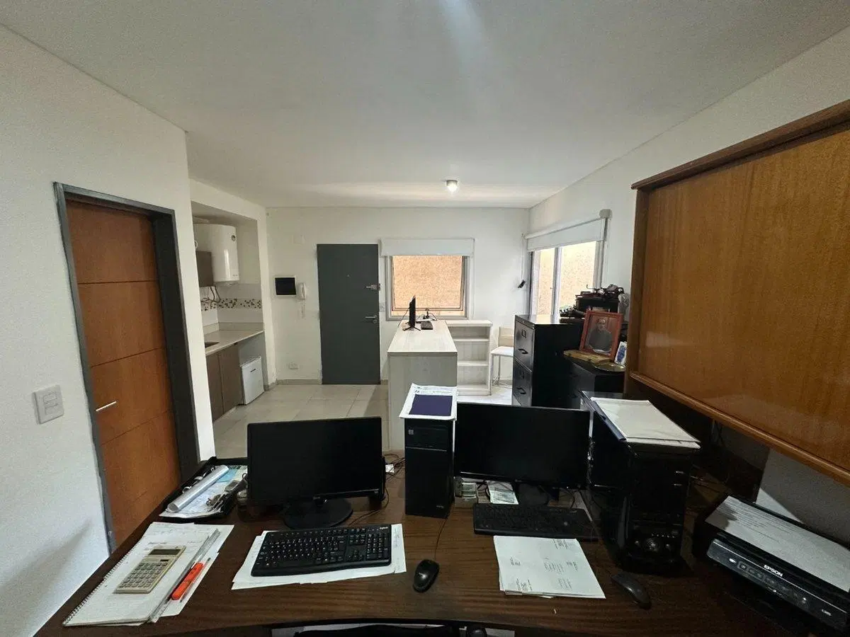 MONOAMB. EN PB, EN VENTA! VILLA SARMIENTO, MORÓN 3