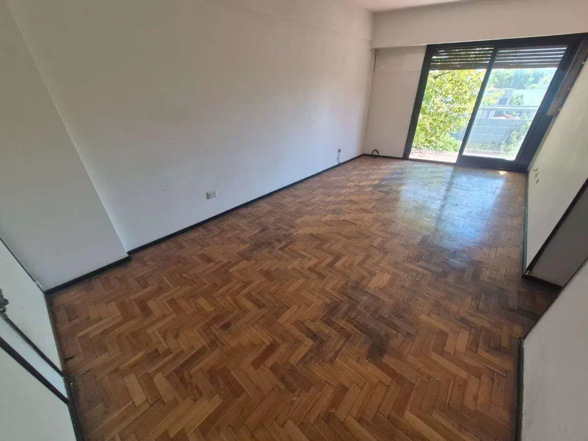 Departamento en venta 3 ambientes en Floresta 2