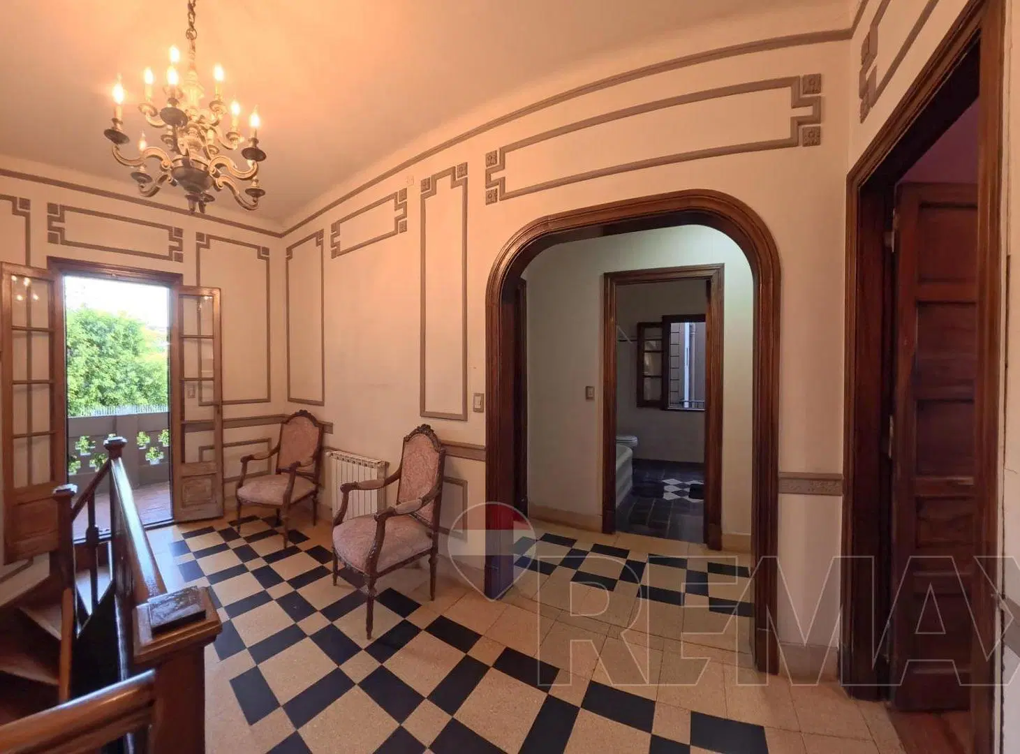 Casa Inglesa de 1913 reciclada a nuevo-Banfield 8