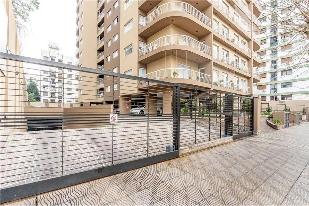 VENTA DTO 3 AMB RAMOS MEJIA COCH PILETA AMENITIES 4