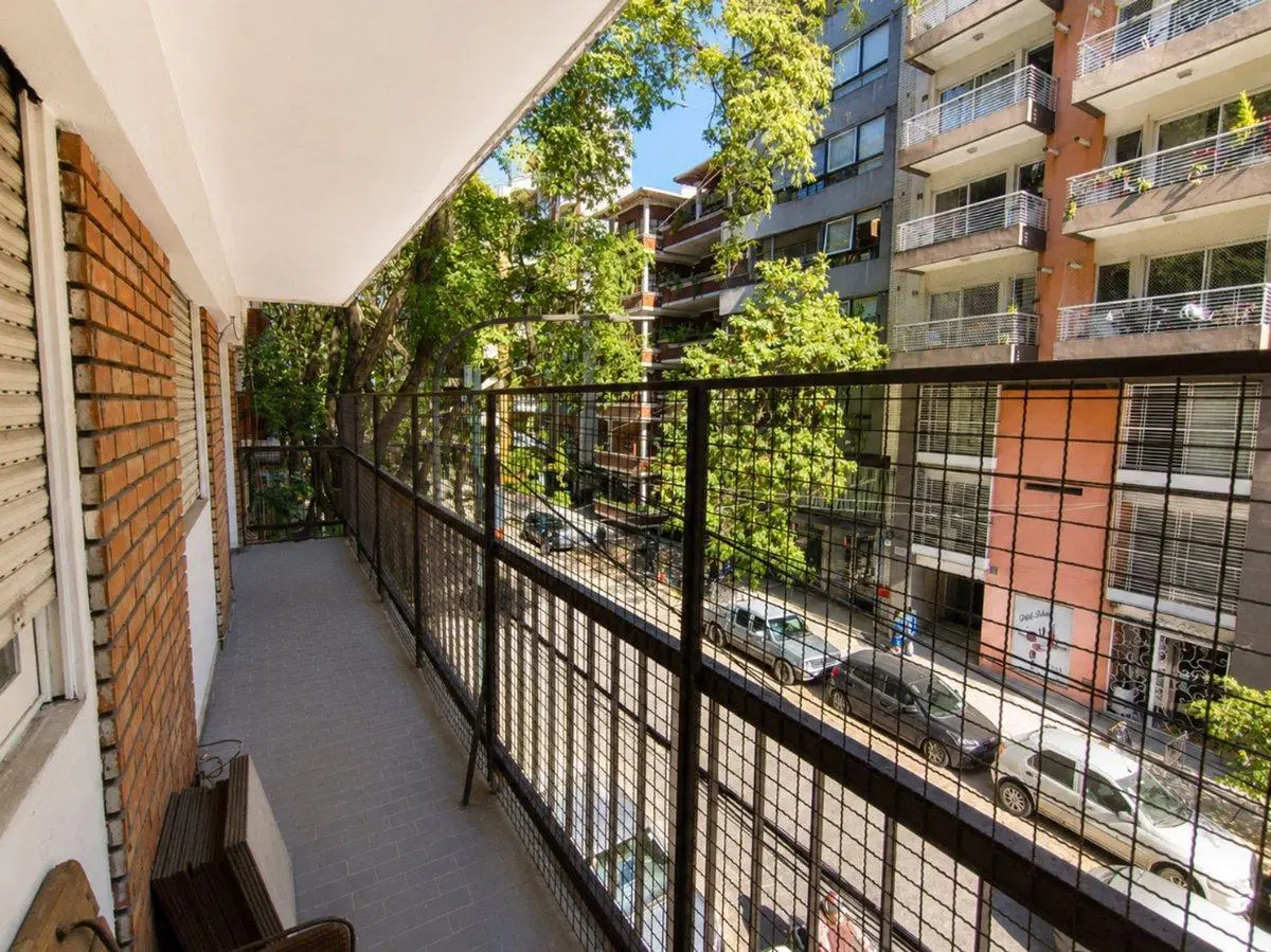LUMINOSO 3 AMB CON BALCON CORR. FRENTE. CABALLITO 8