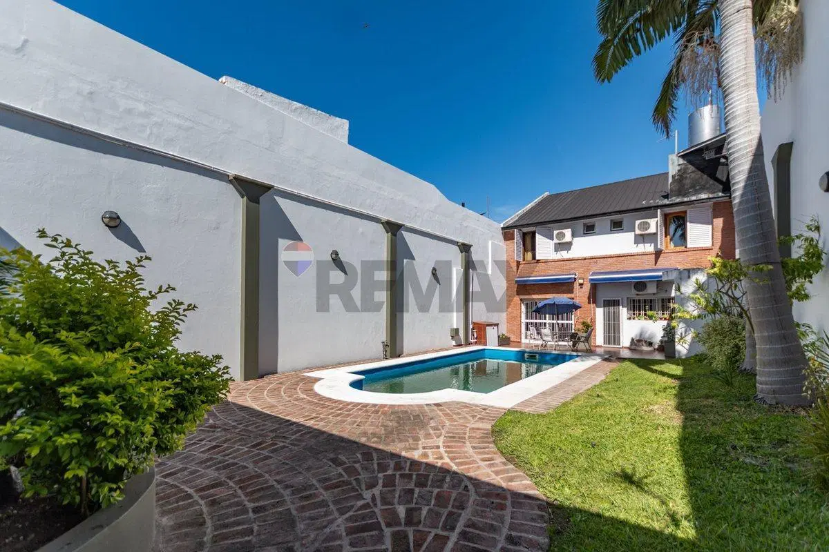 CASA 5 AMB EN LOTE PROPIO DE 8,8 x 57 VILLA DEVOTO 2