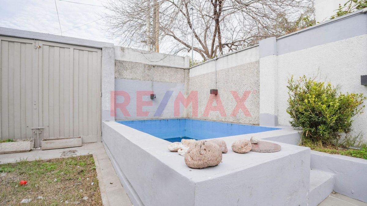 Casa 4 ambientes con PILETA y PARRILLA. APTO CRED.