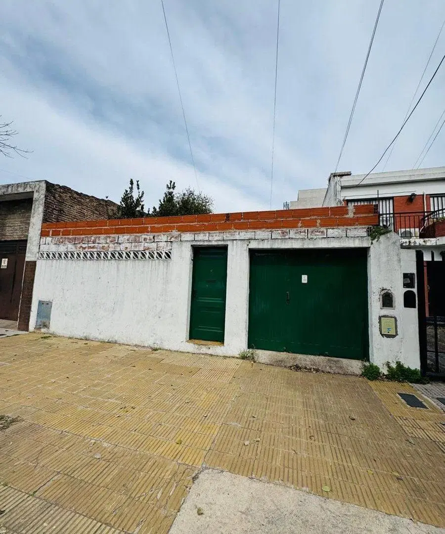 VENTA LOTE EXCELENTES MEDIDAS EN MONTE CASTRO 3
