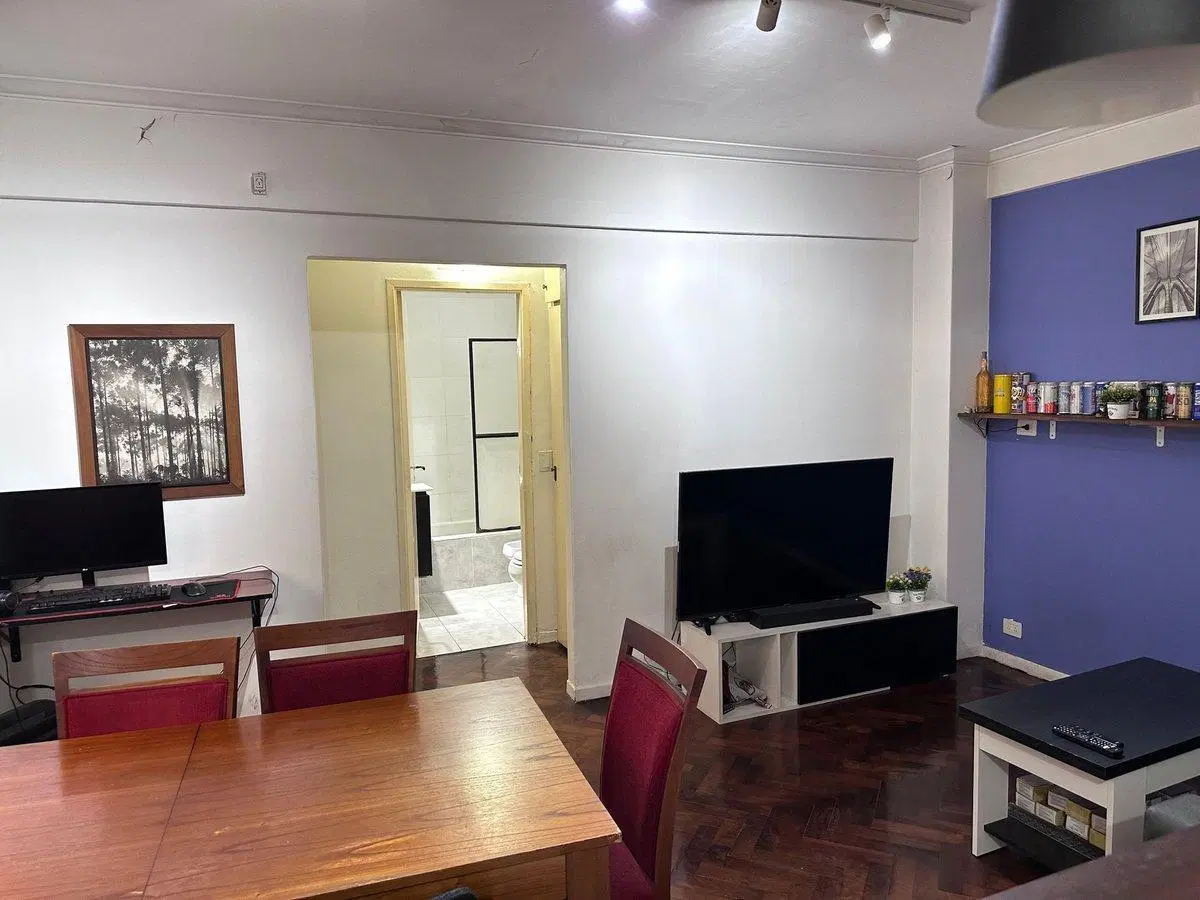 Venta Departamento 2 ambientes cocina refaccionada 8