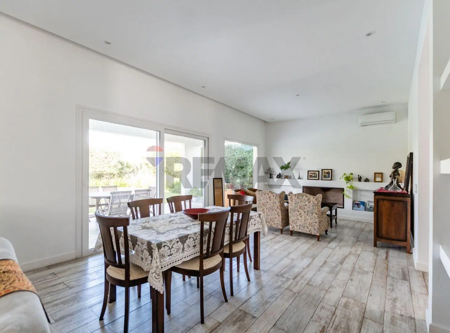 Casa en Venta Lote Interno Barrio Los Alisos 5