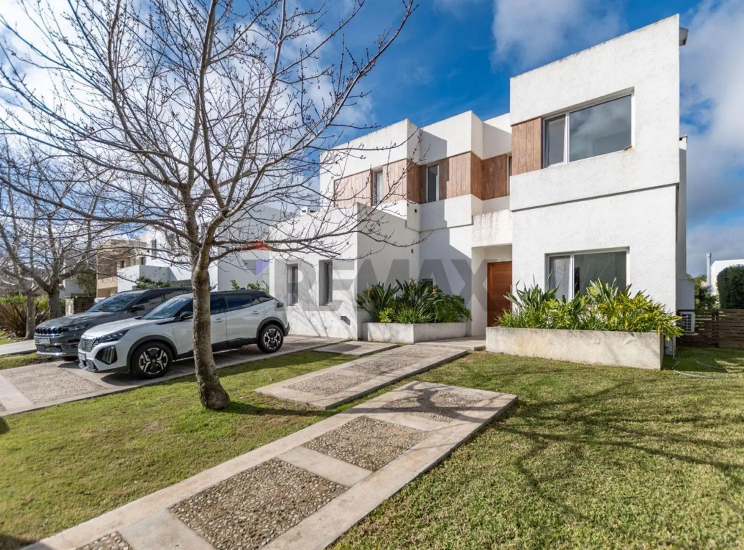 Casa en Venta Lote Interno Barrio Los Alisos 3