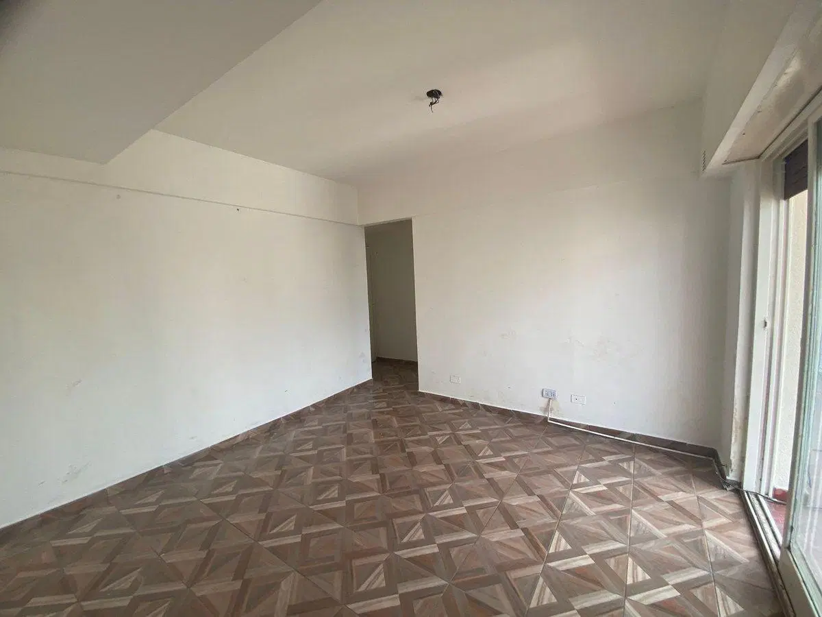 Departamento 2 amb. en venta en Caballito c/balcón 8