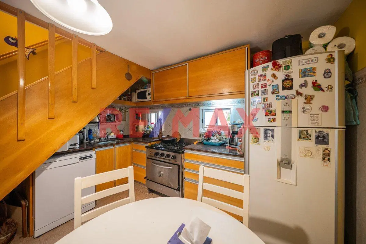 Venta PH en Almagro con terraza y muy luminoso 3