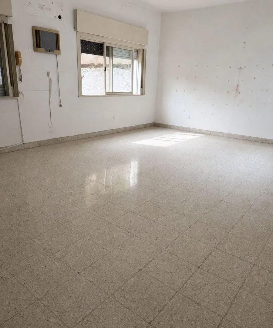 Venta Casa 5 ambientes en Vicente Lopez cochera 4