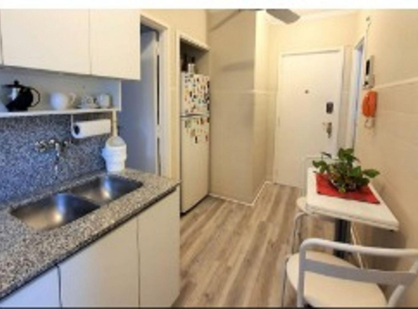 Foto de VENTA DEPTO. 4 AMB. CON DEPENDENCIA/ ALMAGRO, imagen 3