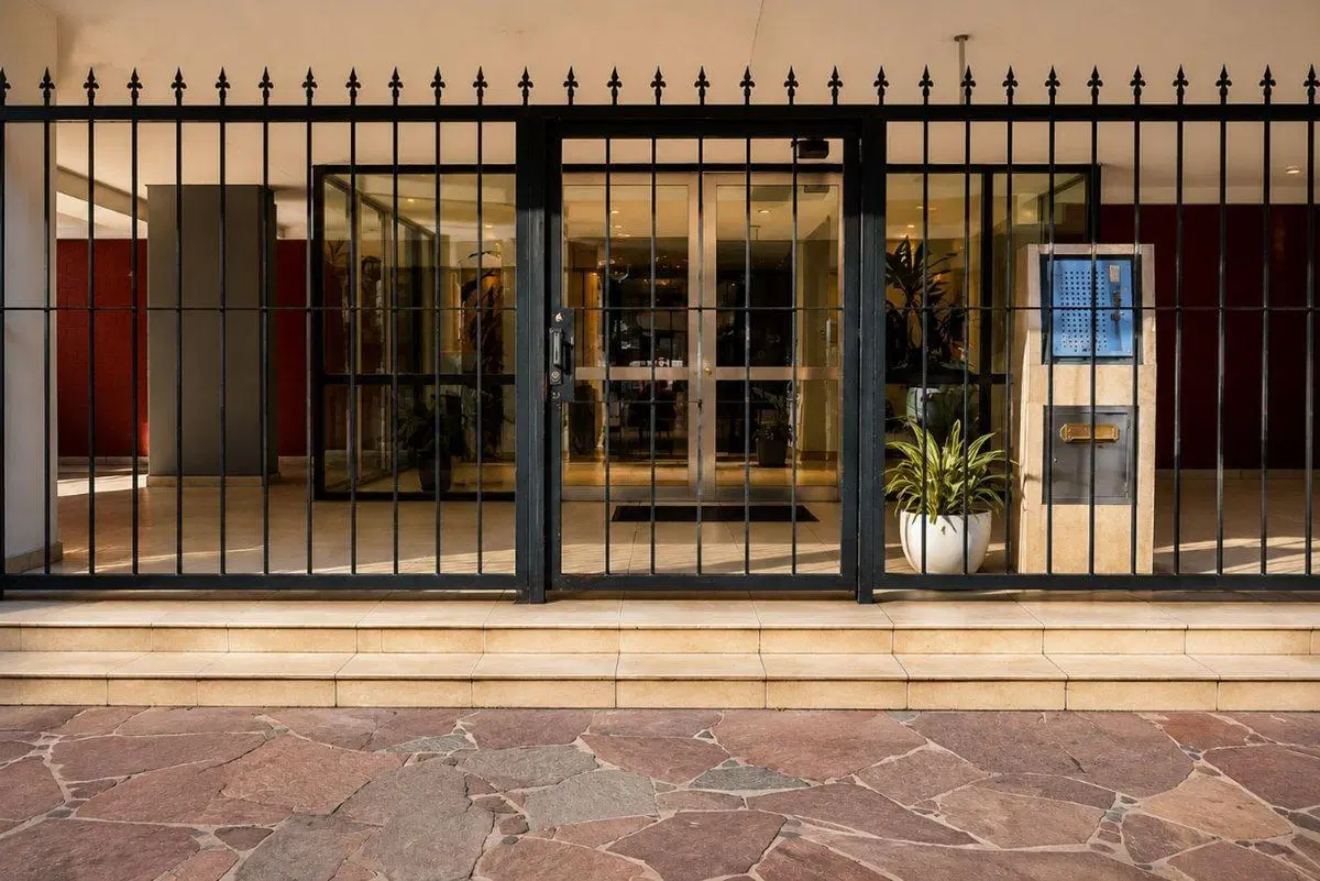 DEPARTAMENTO VENTA 4 AMBIENTES AVELLANEDA 4