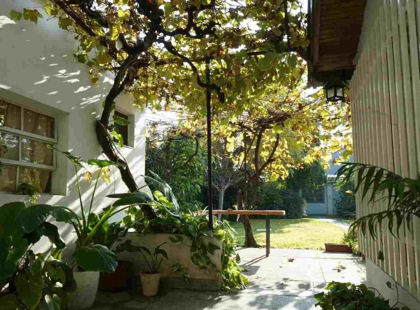 VENTA CASA LOTE PROPIO EN LOMA HERMOSA 8