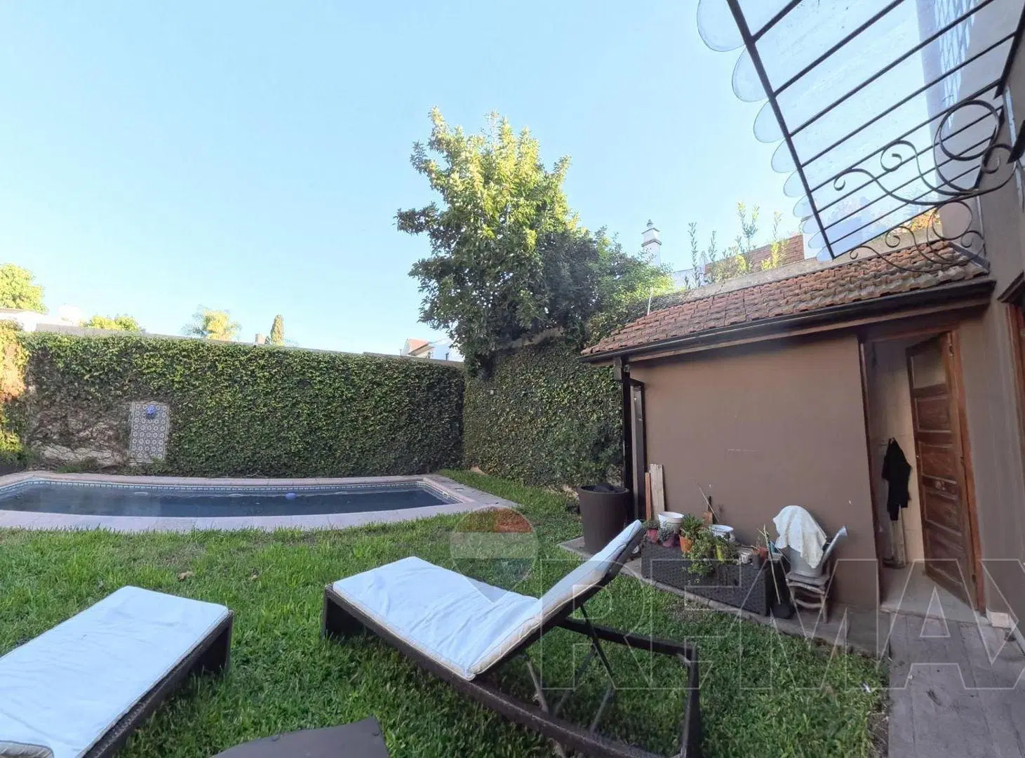 Casa Inglesa de 1913 reciclada a nuevo-Banfield 5