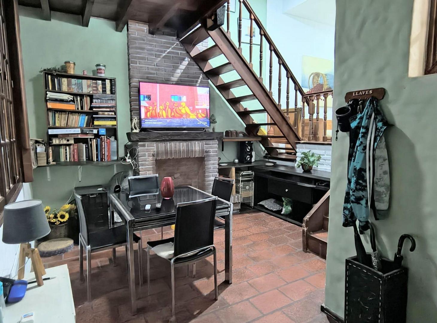 Foto de VENTA PH Tipo Casa 4 Amb. con Patio Cub. y Terraza, imagen 3