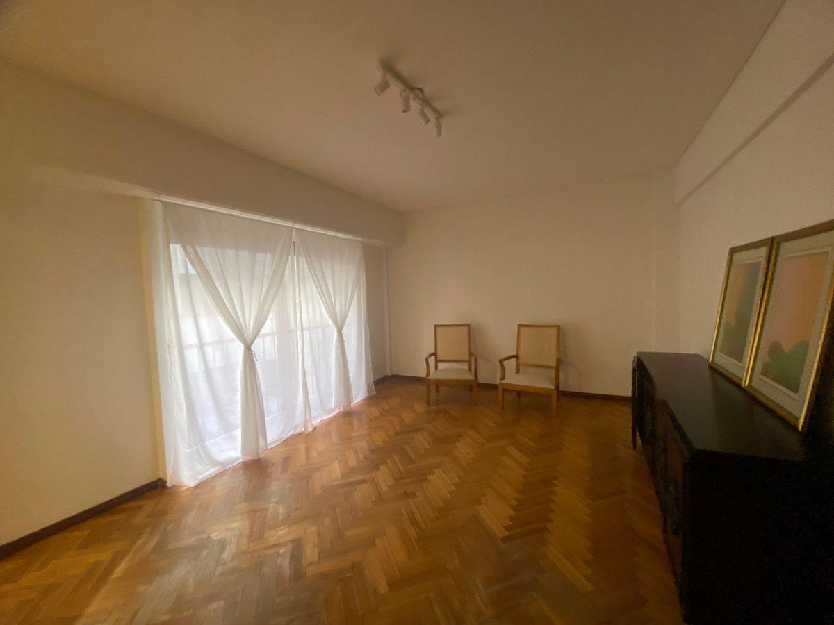 Foto de Departamento 3 amb. en venta en Flores con cochera, imagen 3