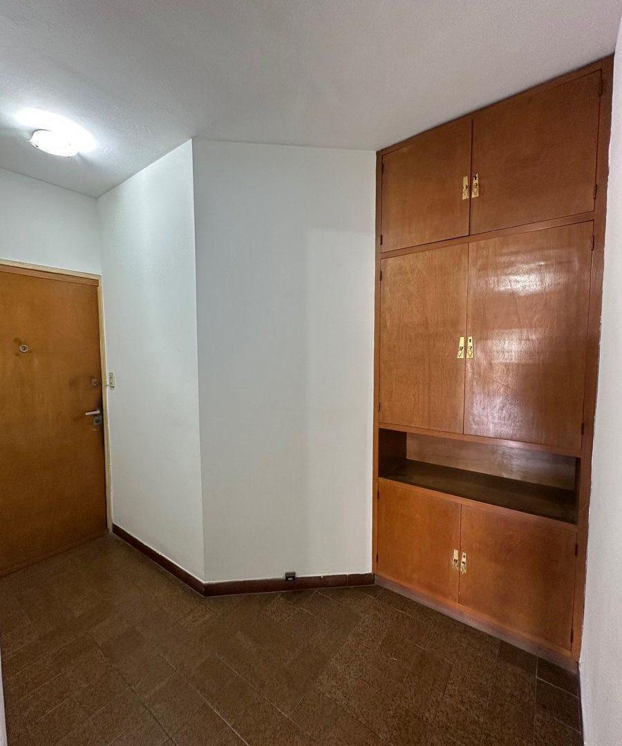 Foto de Monoamb. divisible en alquiler c/ balcón luminoso, imagen 5