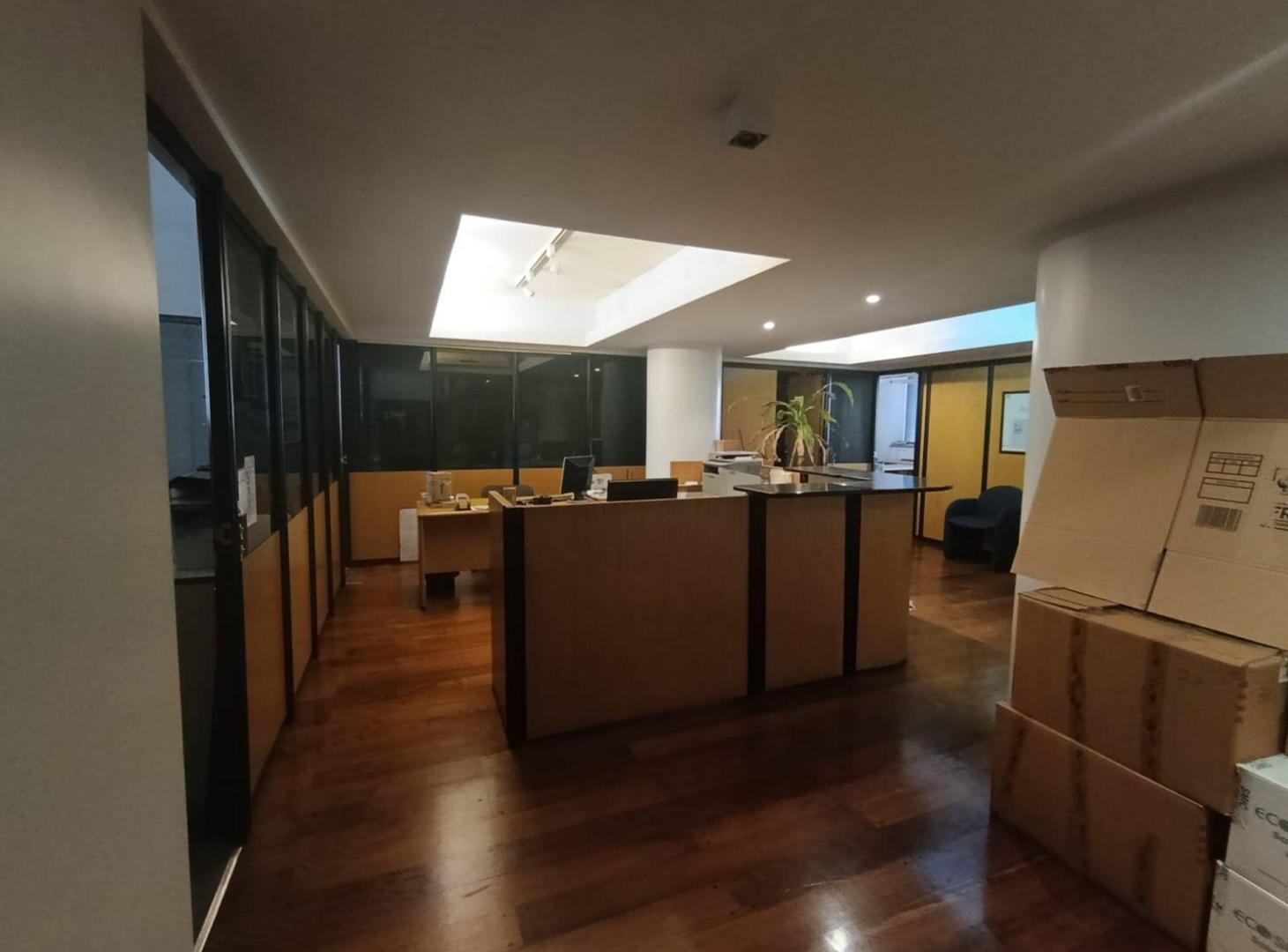 Foto de VENTA OFICINA CON COCHERA BELGRANO/ BARRIO CHINO, imagen 3
