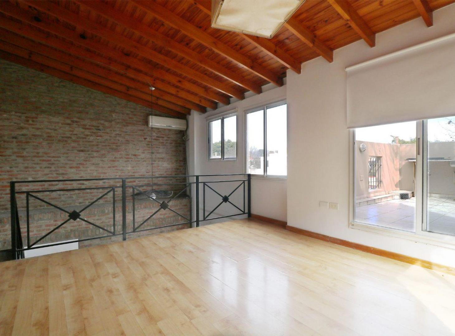 Foto de Excelente PH 2amb. tipo Loft con Terraza propia, imagen 4