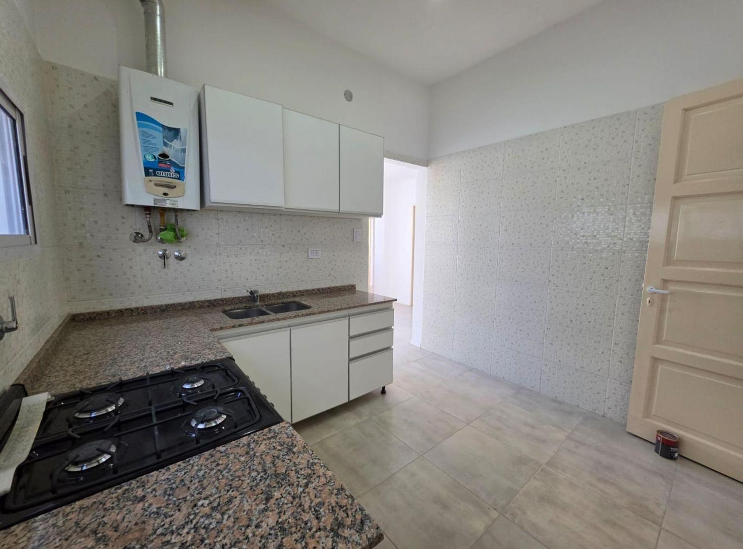 Foto de VENTA CASA 5 AMB RECICLADA A NUEVO SAN ANDRES, imagen 1