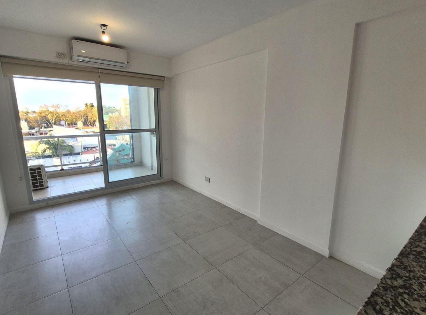 Foto de ALQUILER MONOAMBIENTE C/BALCÓN EN VILLA DEL PARQUE, imagen 1