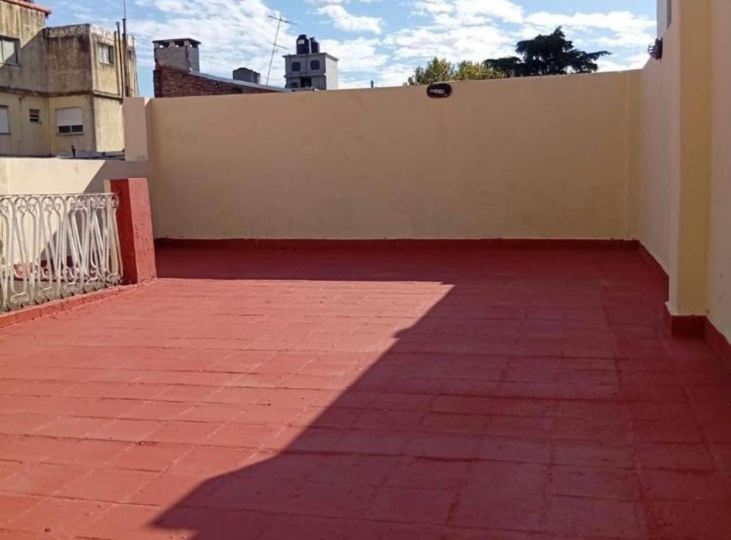 Foto de Venta PH 2 Ambientes Lanus con parrila y terraza, imagen 5