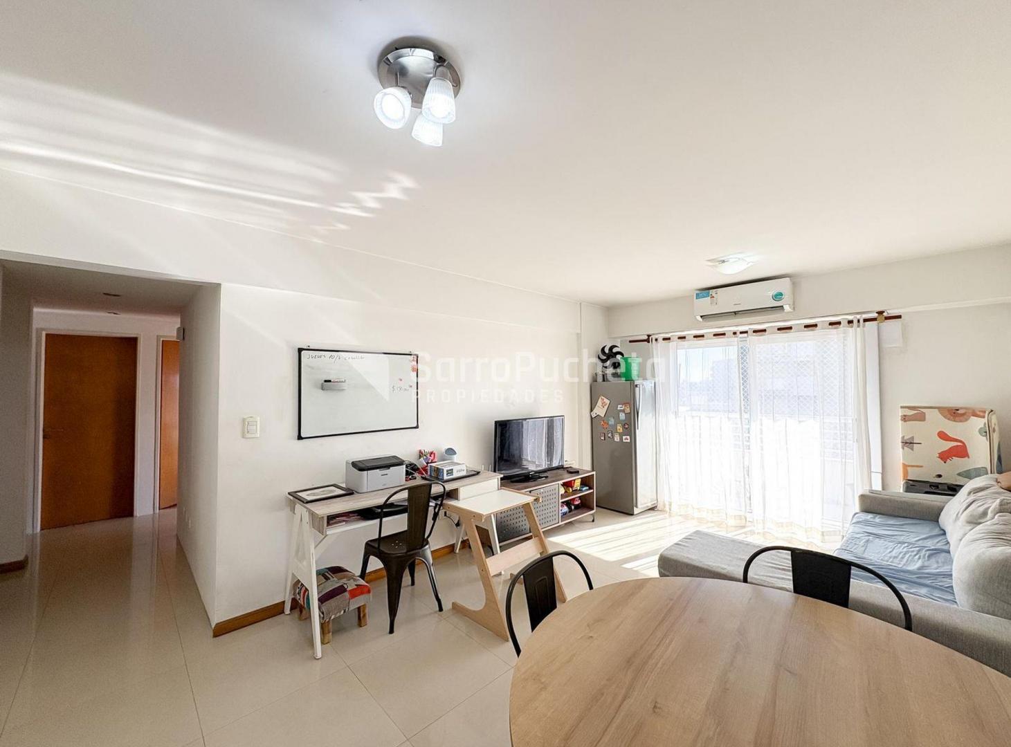 Foto de VENTA DEPTO 3 AMB CON COCHERA Y BAULERA/ MORON, imagen 2