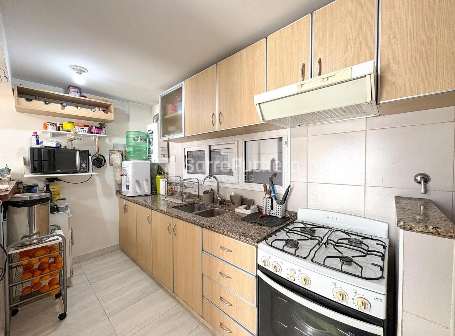 Foto de VENTA DEPTO 3 AMB CON COCHERA Y BAULERA/ MORON, imagen 1