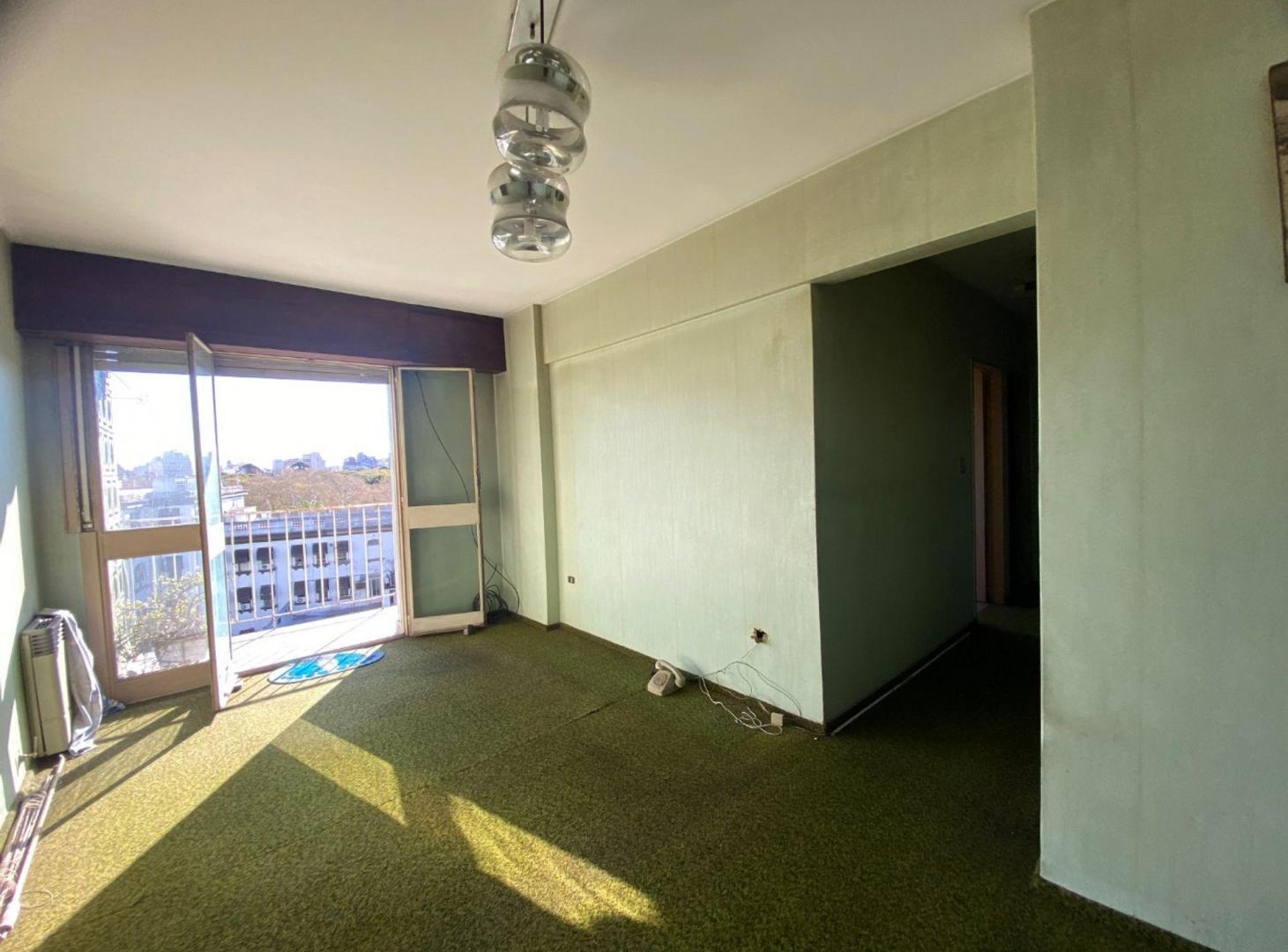 Foto de Depart. 4 amb en venta en P. Centenario c/ balcón, imagen 1