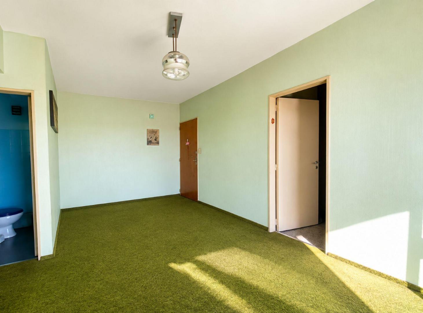 Foto de Depart. 4 amb en venta en P. Centenario c/ balcón, imagen 2