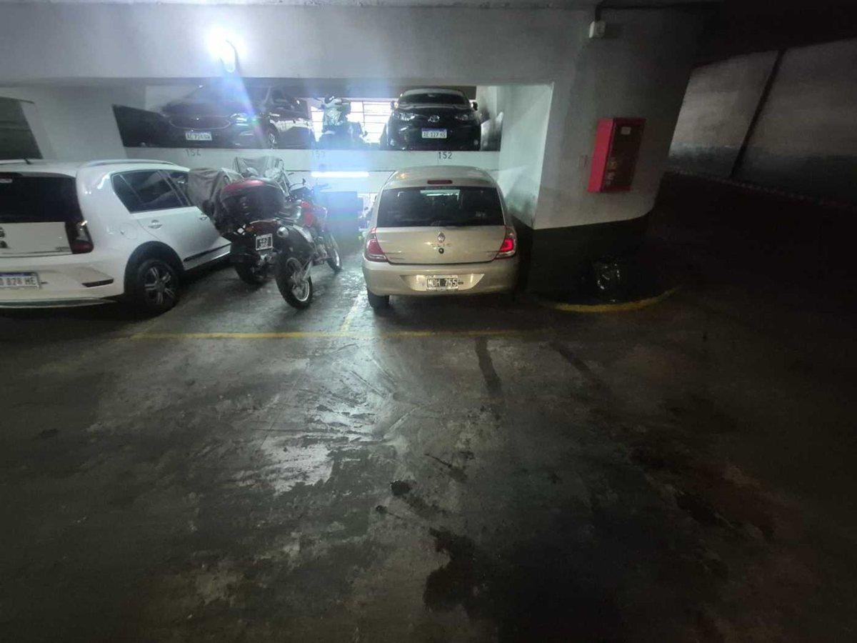 Foto de Venta cochera en Belgrano fija y cubierta, imagen 3