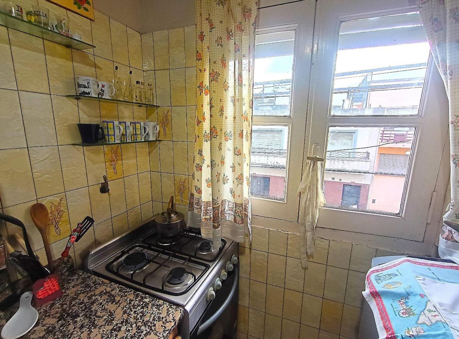Foto de Venta Depto amplio 2 amb y medio en Floresta 43m2, imagen 3