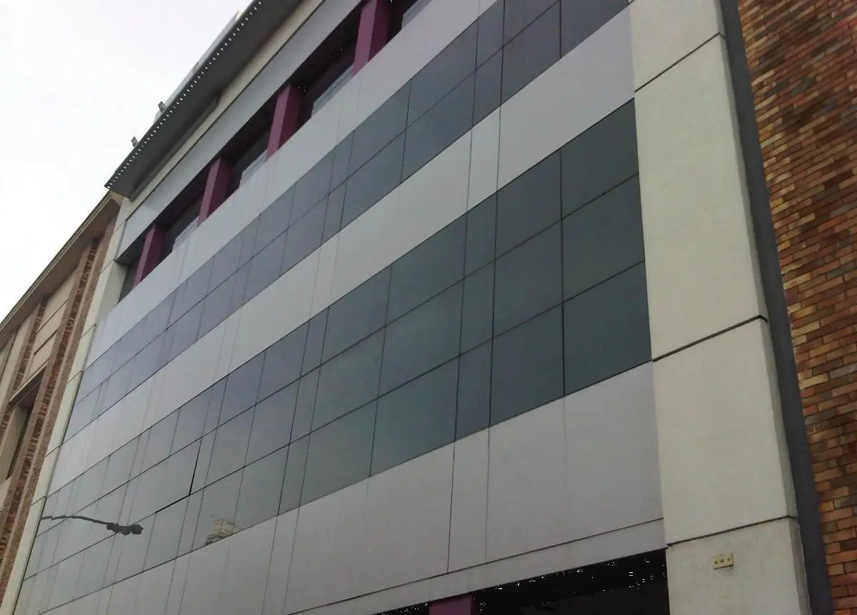 Av. INGENIERO HUERGO 1335 - EDIFICIO EN BLOCK ALQUILER o VENTA 4