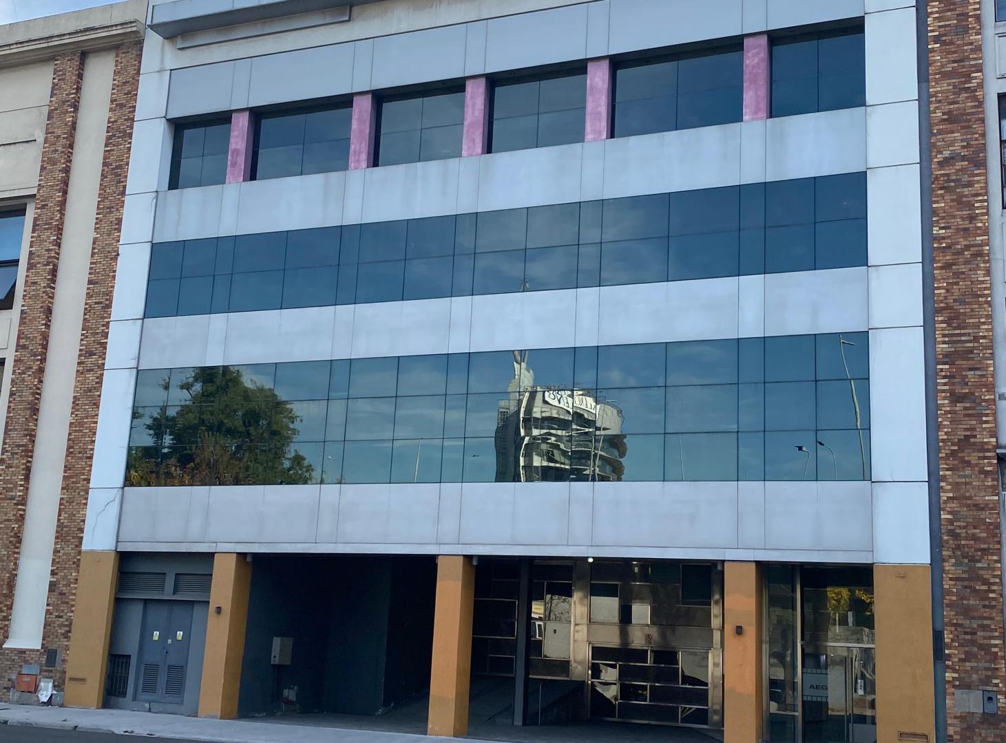 Av. INGENIERO HUERGO 1335 - EDIFICIO EN BLOCK ALQUILER o VENTA