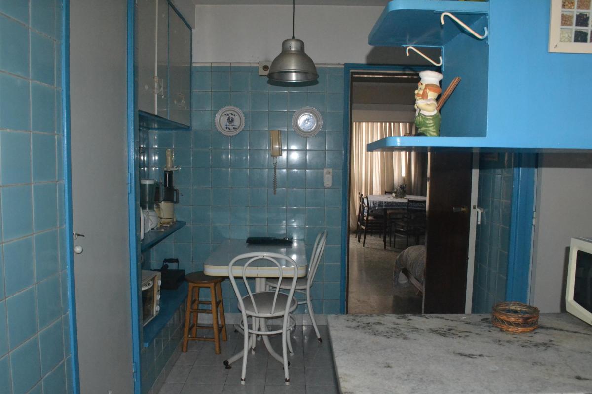 4 Ambientes con Dependencia - 7° Piso Al Frente - a Remodelar - 3