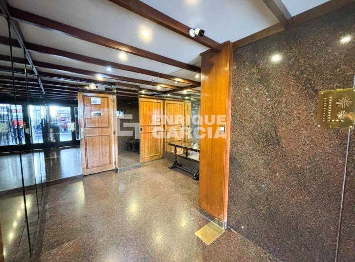 VENTA PISO 6 AMB FRENTE BALCÓN DEPENDENCIAS COCHERA BAULERA 2